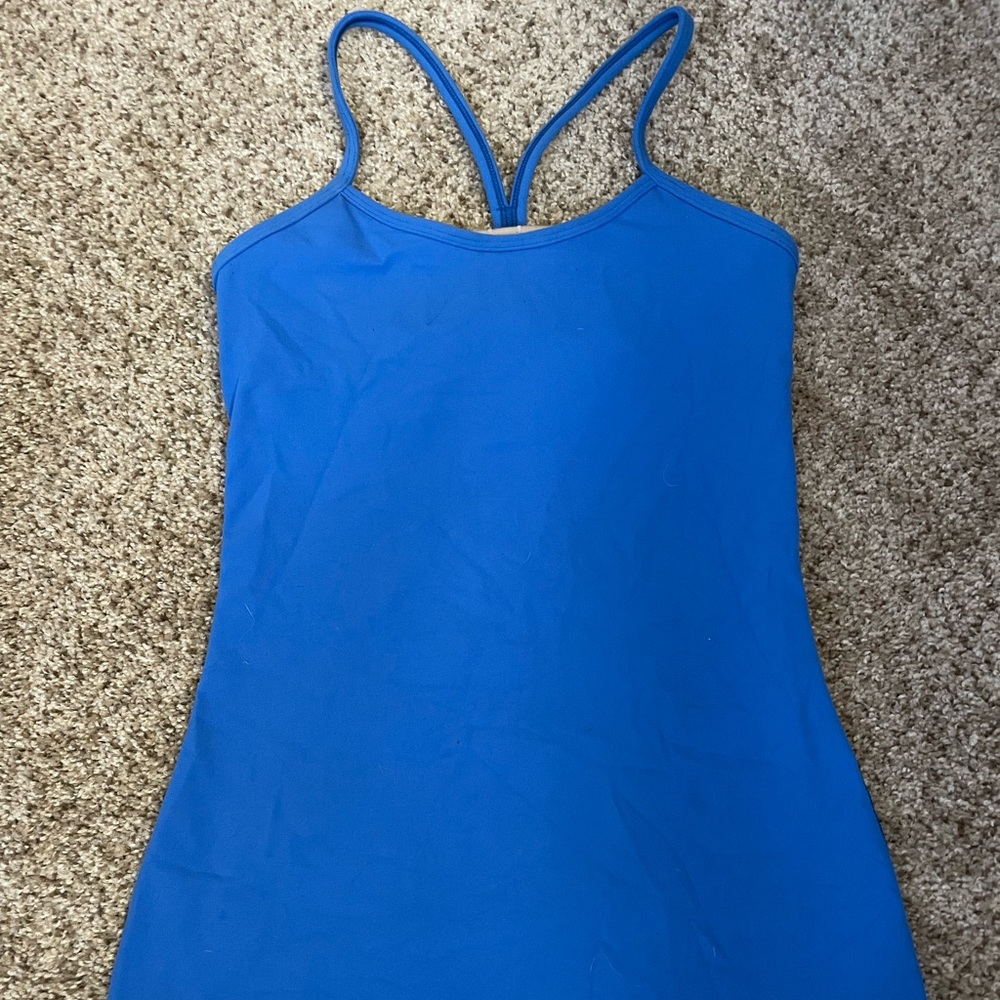 Lululemon tank